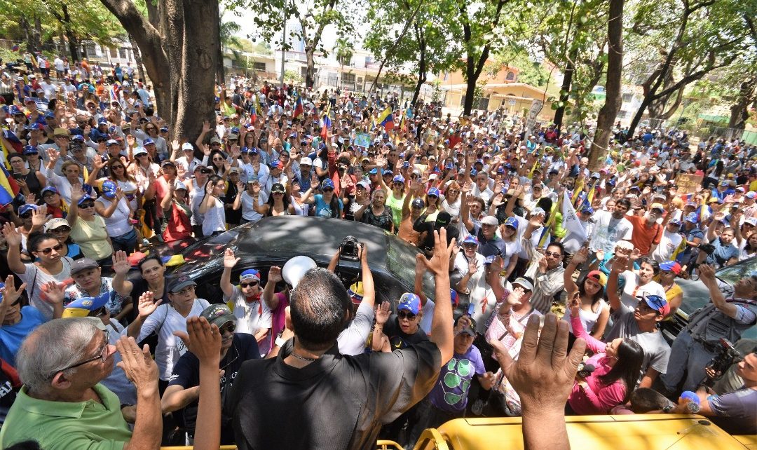 Ciudadanos volvieron a las calles este sábado Foto:Prensa La Calle