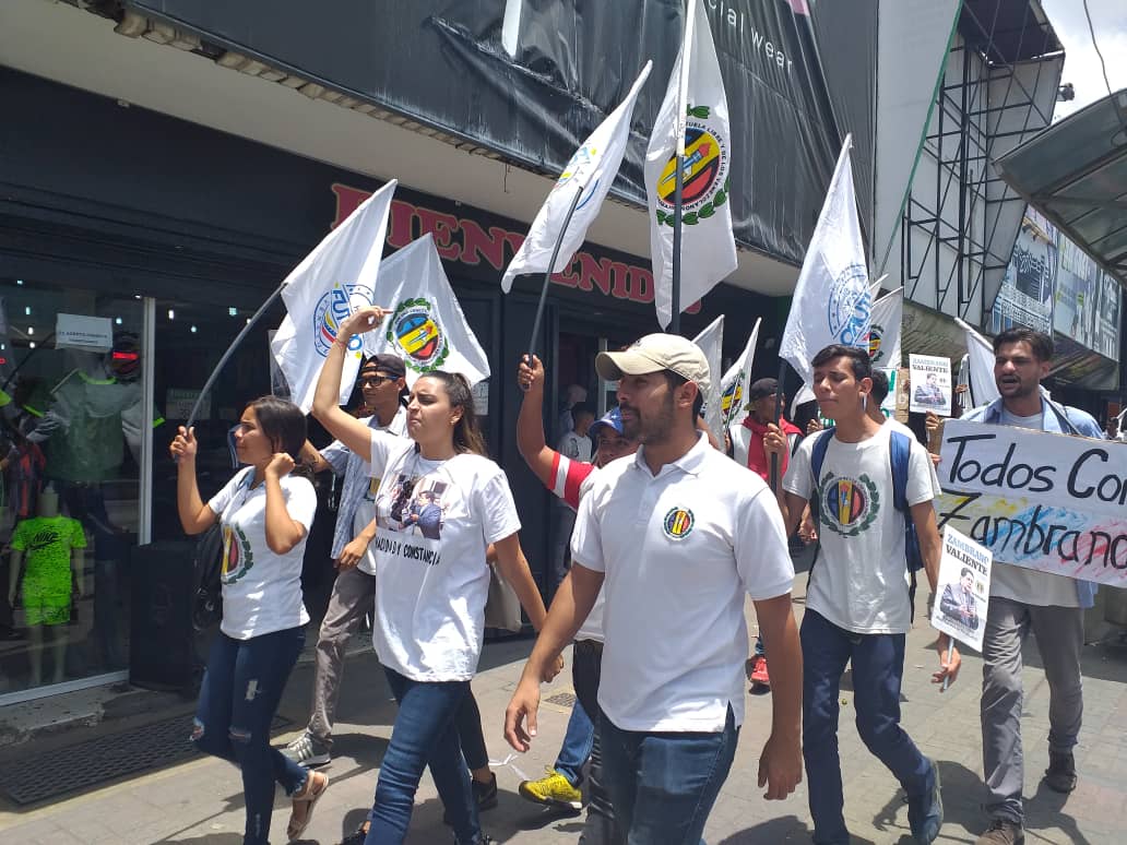 Juventud de AD efectuó movilizaciñon en favor de Edgar Zambrano y otros detenidos Foto Cortesía
