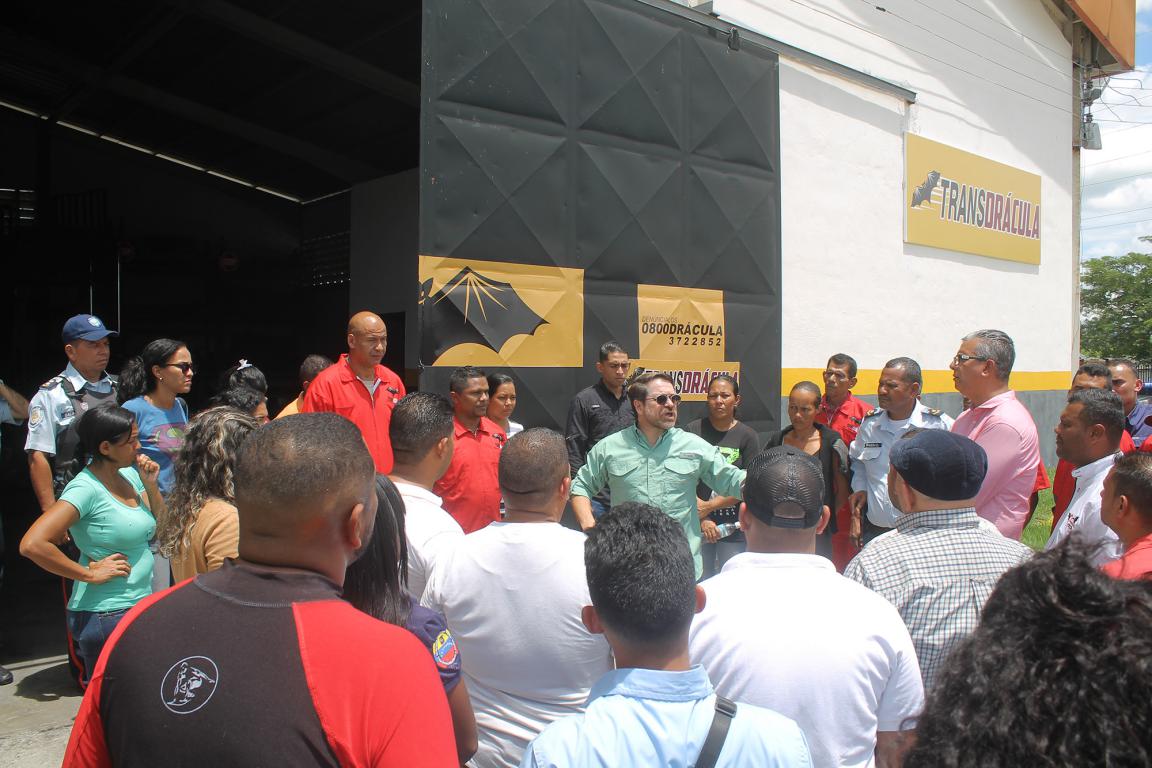 El Gobernador de la entidad, Rafael Lacava, inauguró este martes el Centro de Mantenimiento Integral de TransDrácula y TransCarabobo Foto: Prensa Gobernación de Carabob