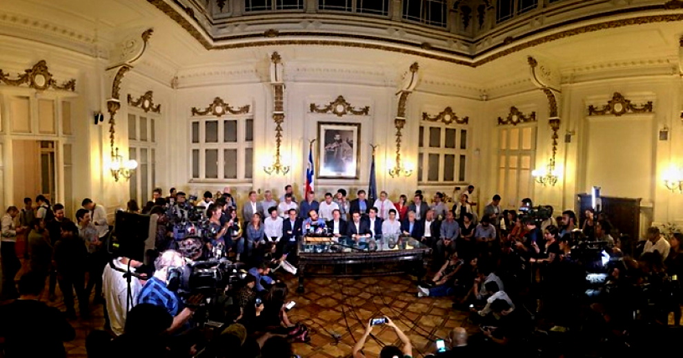 Acuerdo Constitucional en Chile Foto: Agencia UNO