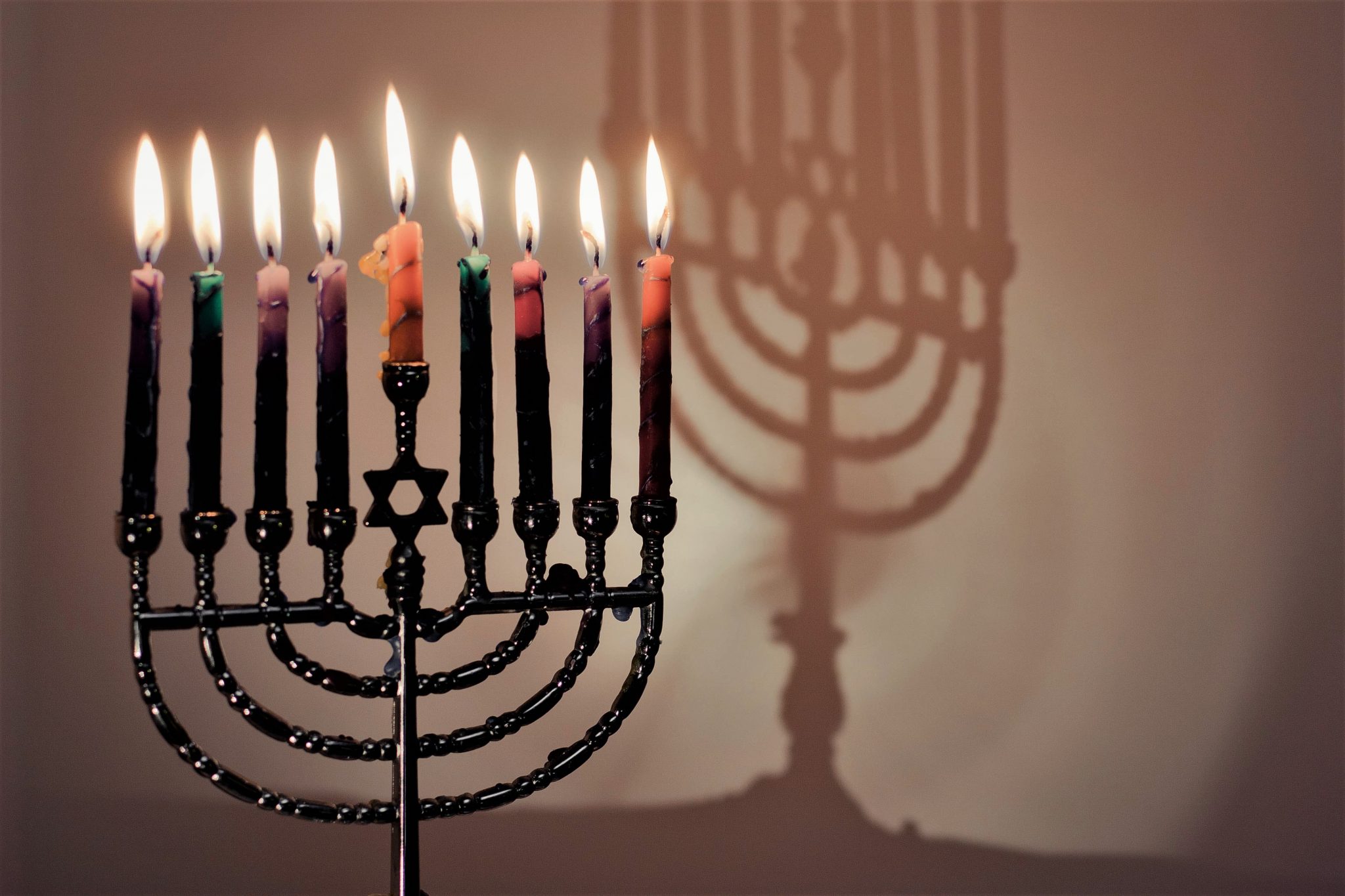 La festividad de Jánuca por el rabino Tzvi Grunblatt Foto: Captura de Pantalla