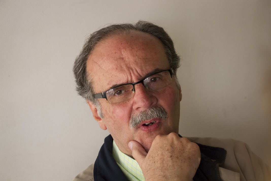 Enrique Ochoa Antich introdujo un Recurso de Amparo ante el máximo tribunal para resolver el conflicto que existe en el Poder Legislativo Foto: Agencias