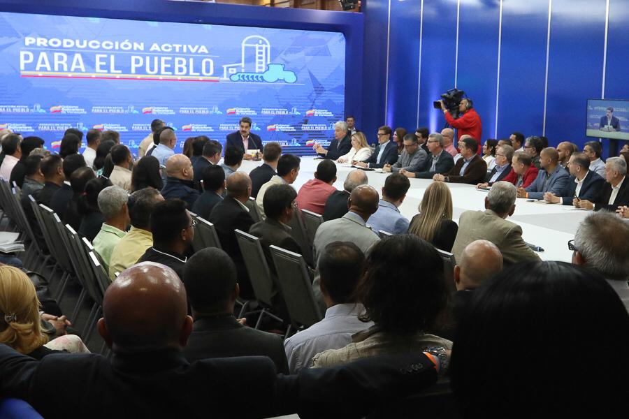 Maduro desde Jornada de Consulta de la Pequeña y Mediana Industria Foto: Prensa Presidencial