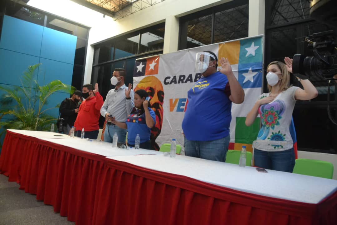 Este viernes se llevó a cabo la juramentación del Comando de Comunicación “Darío Vivas” / Foto: Prensa PSUV