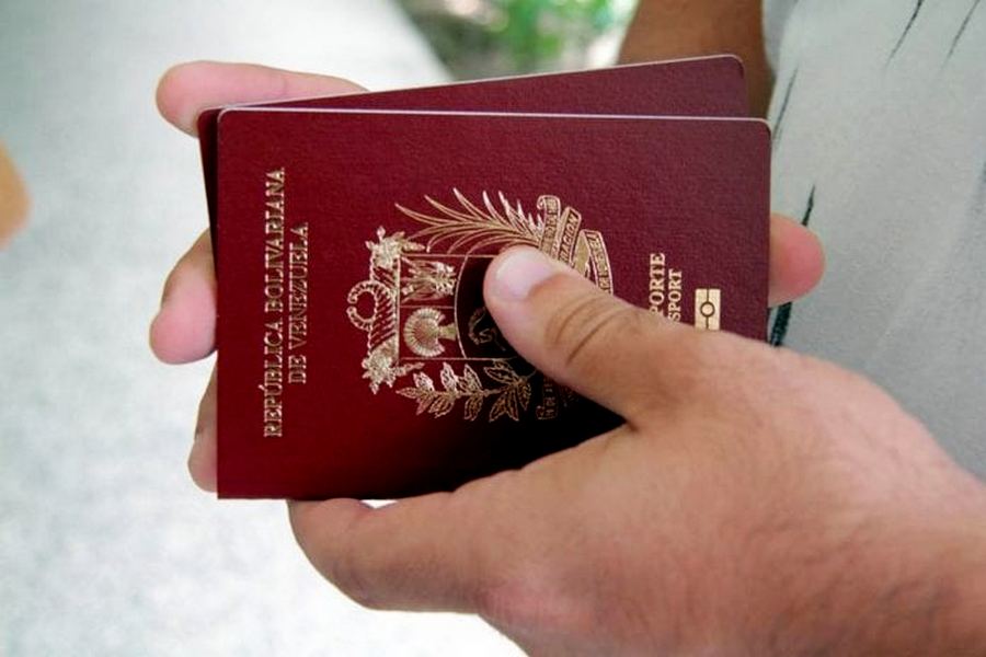 Saime estudia extender a 10 años la vigencia de los pasaportes venezolanos / Foto: Archivo Prensa EN