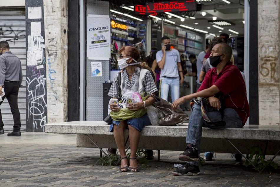 Una Venezuela polarizada y hundida en la incertidumbre económica va a elecciones parlamentarias / Foto: Agencias